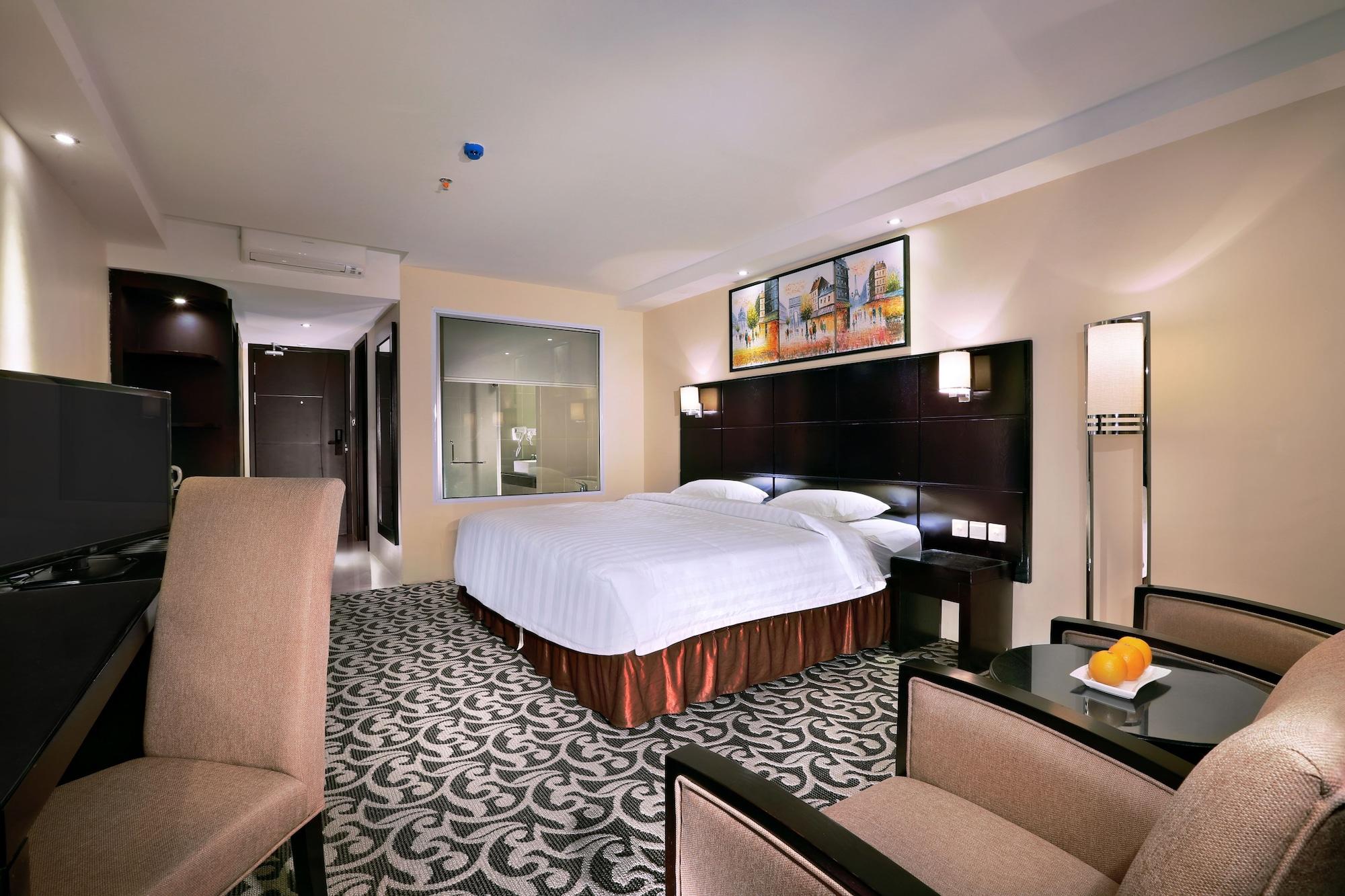 Aston Karimun City Hotel Tanjung Balai Karimun Exterior foto